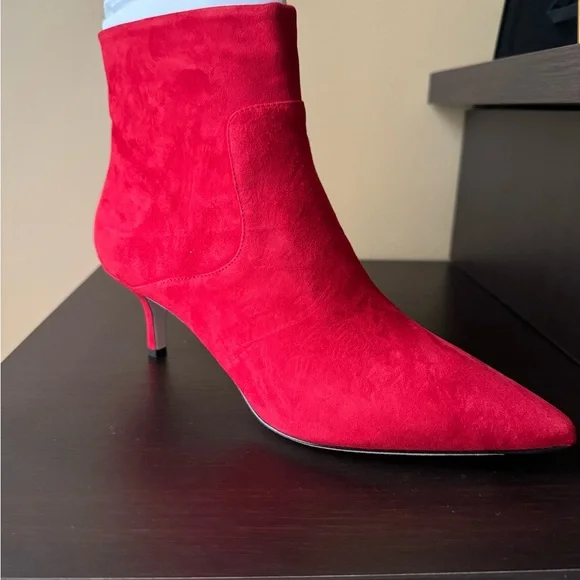 NIB Via Spiga Maggie Suede Ankle Bootie Red Size 10M - Picture 2 of 11